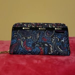 LeSportsac wallet